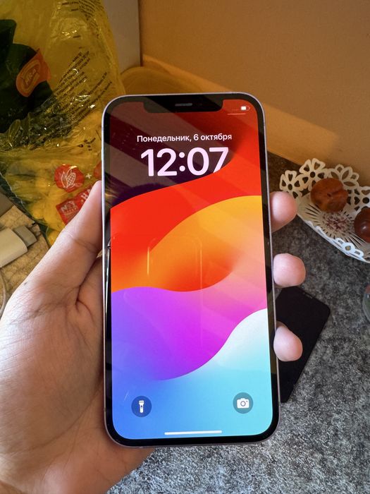 Продам Iphone 12 89%