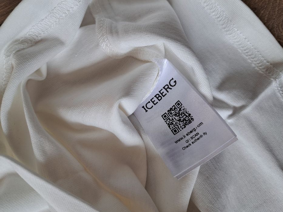 Тениска Iceberg /