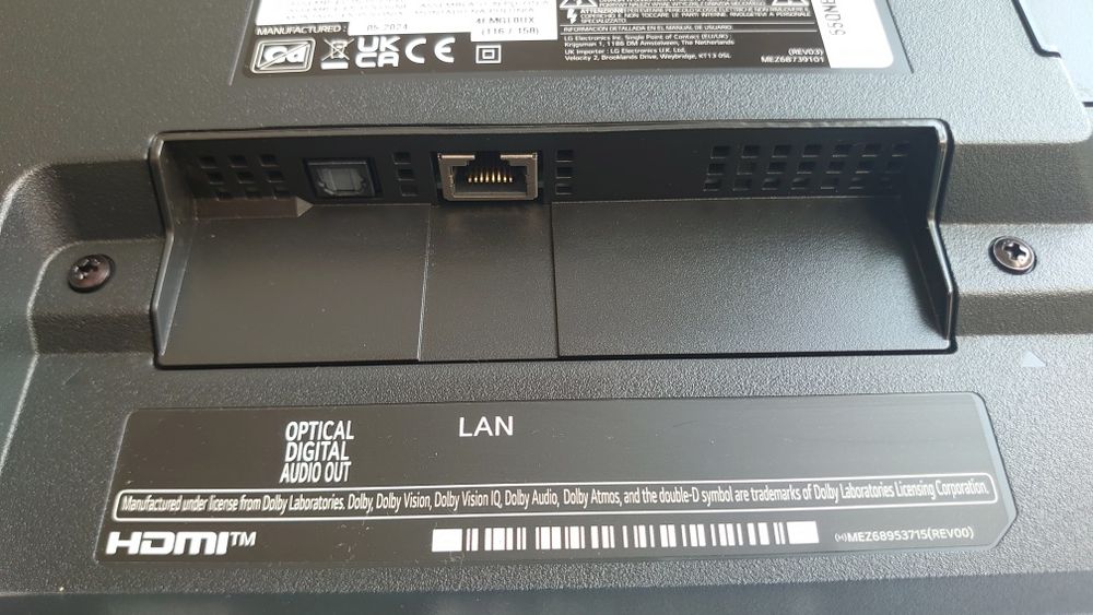 LG QNED 55 инча телевизор ЧИСТО нов.