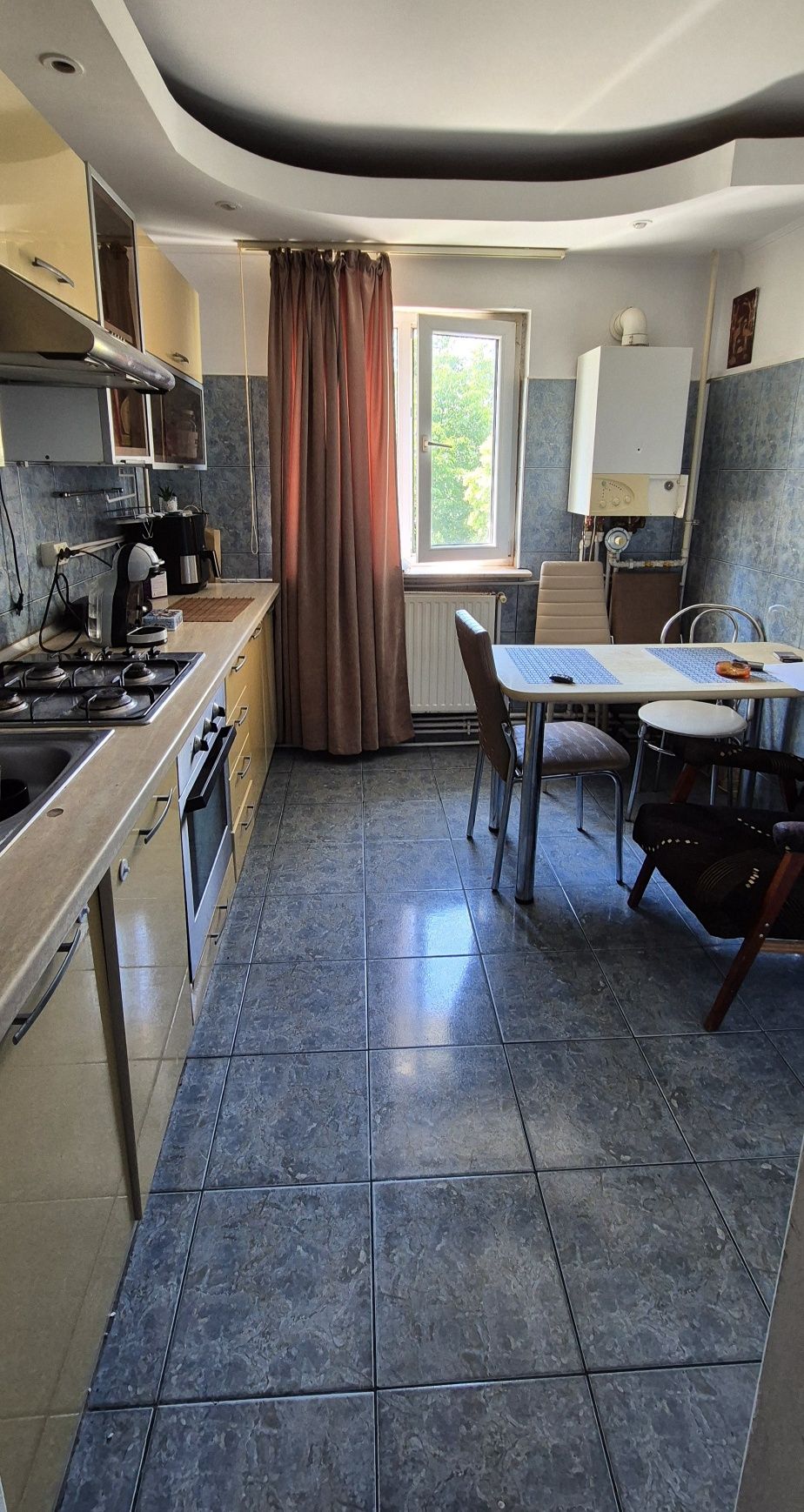 Apartament Trivale 4 camere etaj 4- PROPIETAR