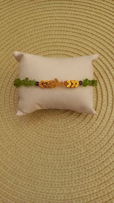 Bratara din cristale semipretioase de Peridot