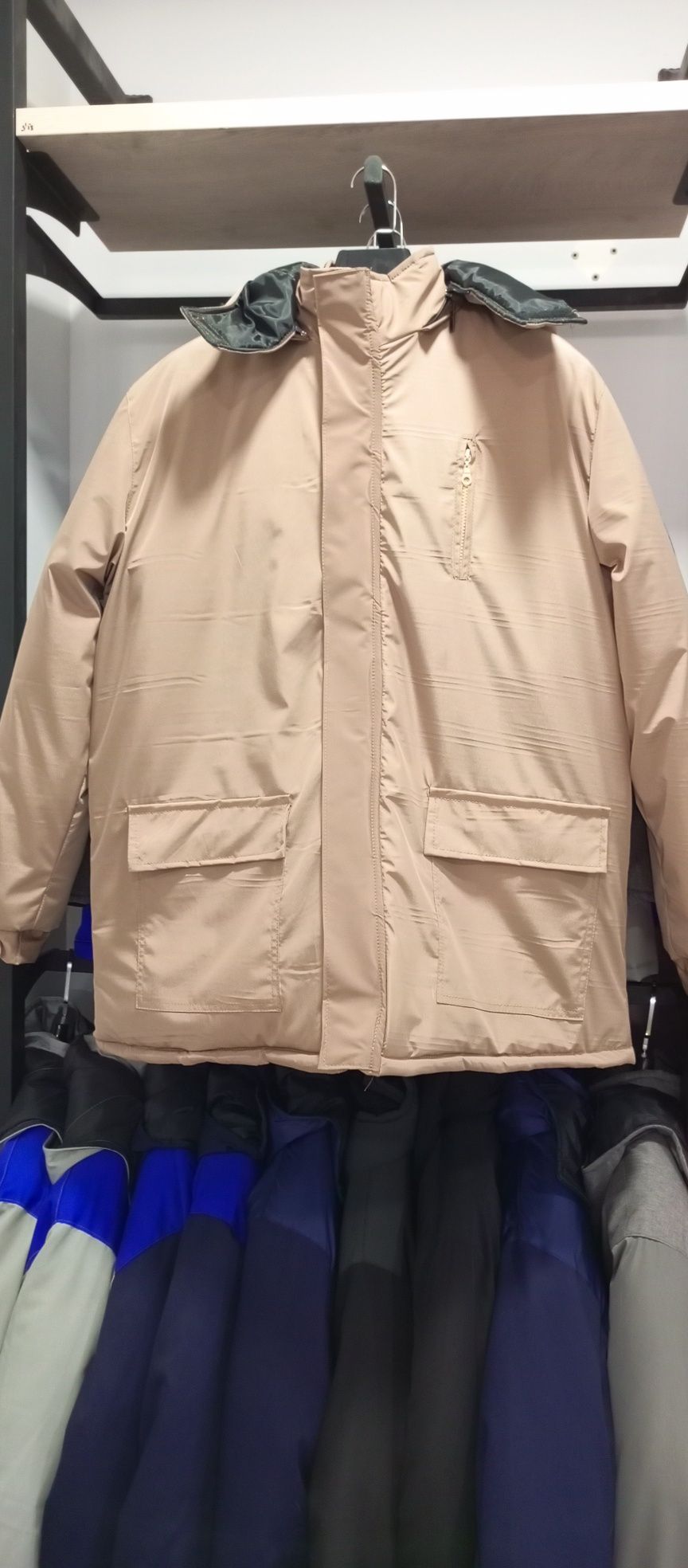 Униформа Зимние куртки по выгодным ценам