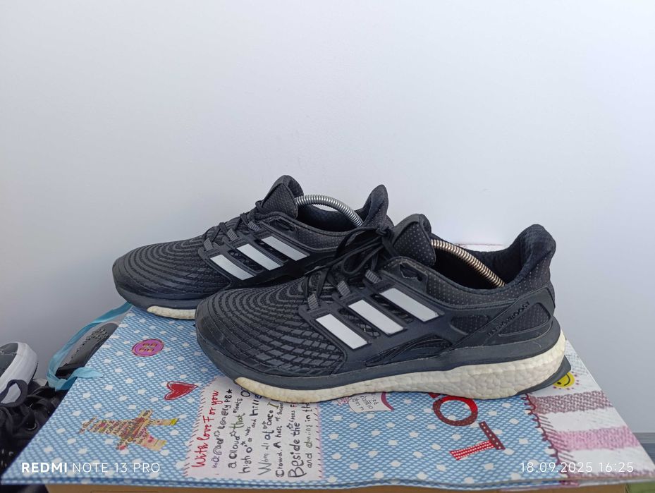 ''Adidas Energy Boost''оригинални маратонки 44 номер