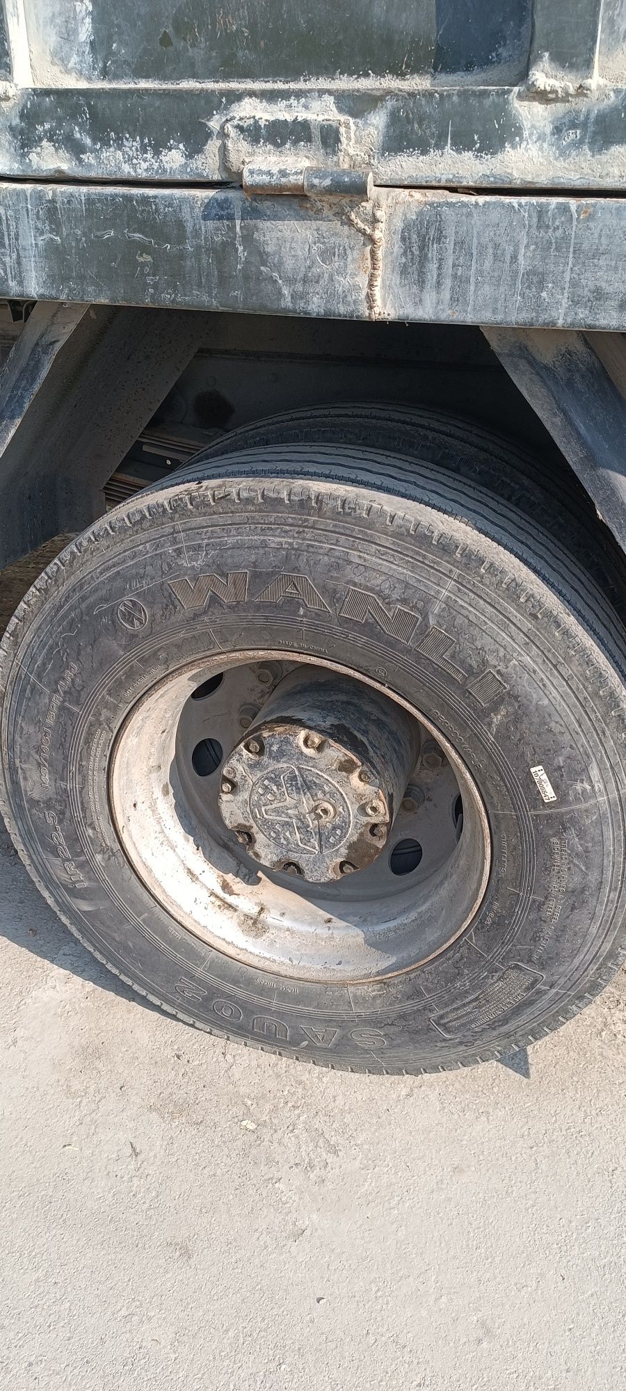 Kamaz bortavoy  sotiladi iwga tayyor