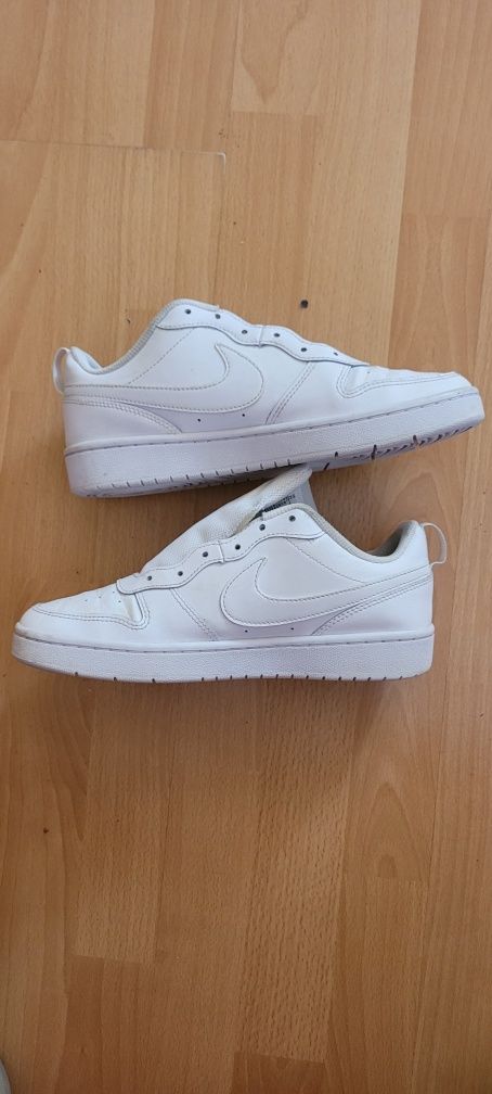 Nike court vision low