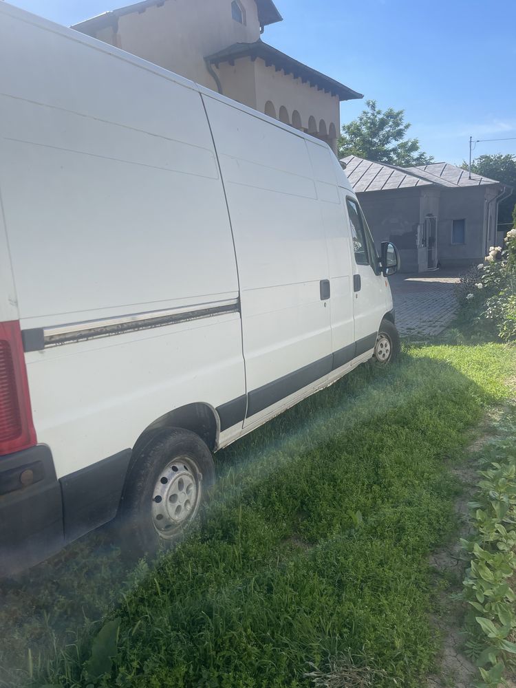 Vand fiat ducato an de fabricatie 2007 mator 2.8