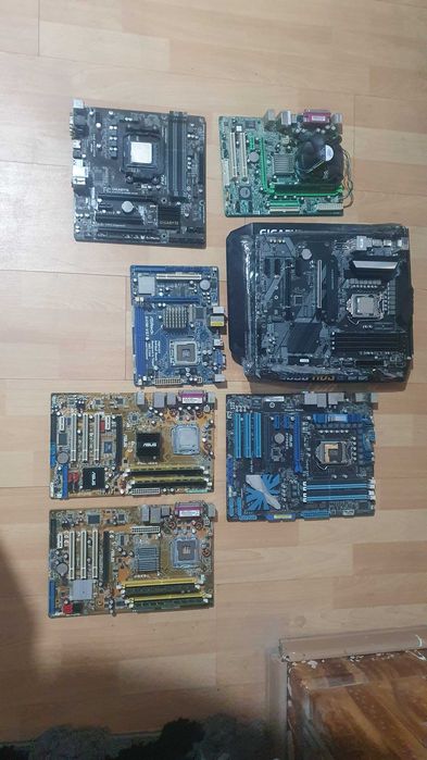 Lot Diverse Componente PC/ Placi Video,Rami,Harduri,Placi de baza, etc