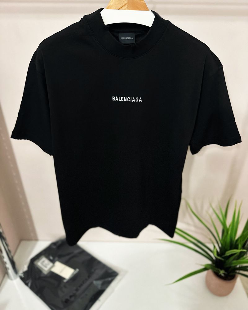 Мъжка тениска Balenciaga