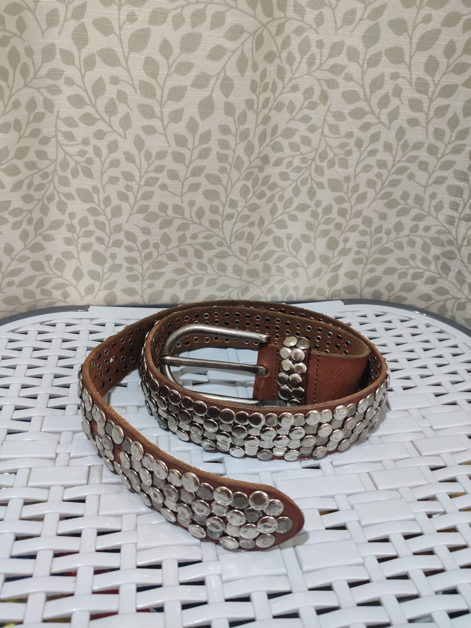 Curea Cowboy din piele naturala cu ținte 100x4cm