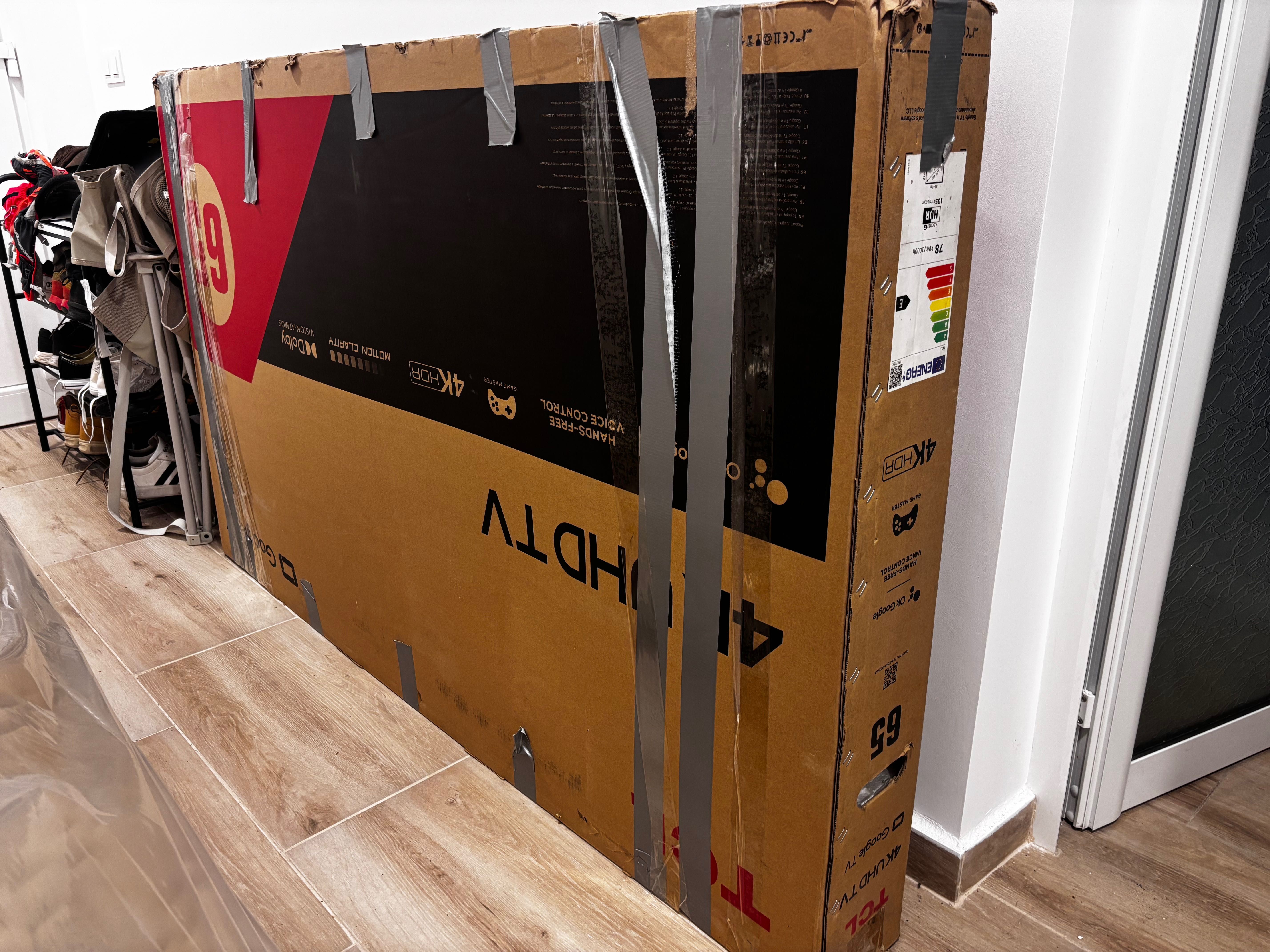 Телевизор TCL 65 инча