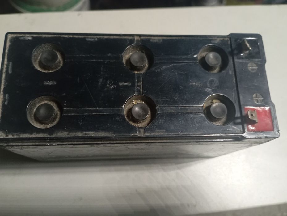 Аккумулятор 13.6 V