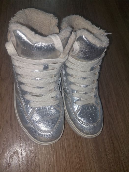 Lot 2 perechi de incaltaminte zara .Mar 34/35