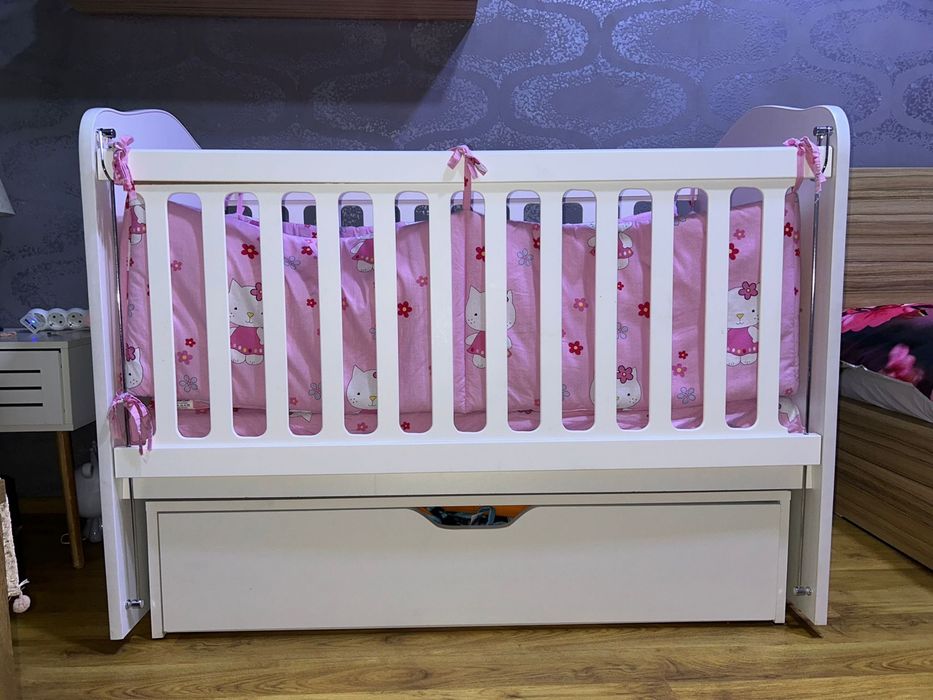 Patuț bebe lemn masiv alb -gama de lux