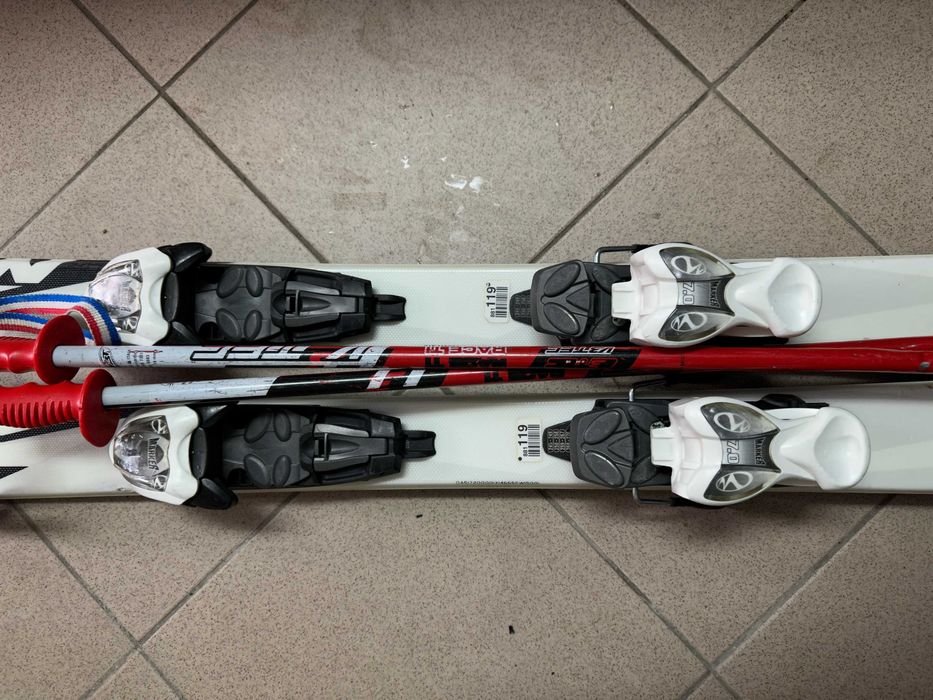 Продавам детски ски Nordica Team Race 130см. + щеки