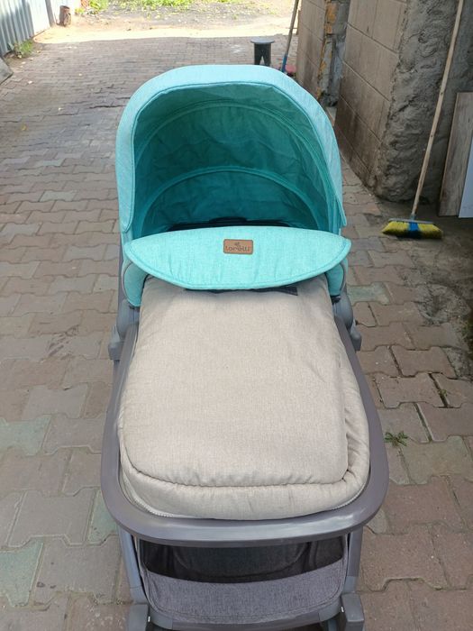 Продам детсую зимнюю коляску.