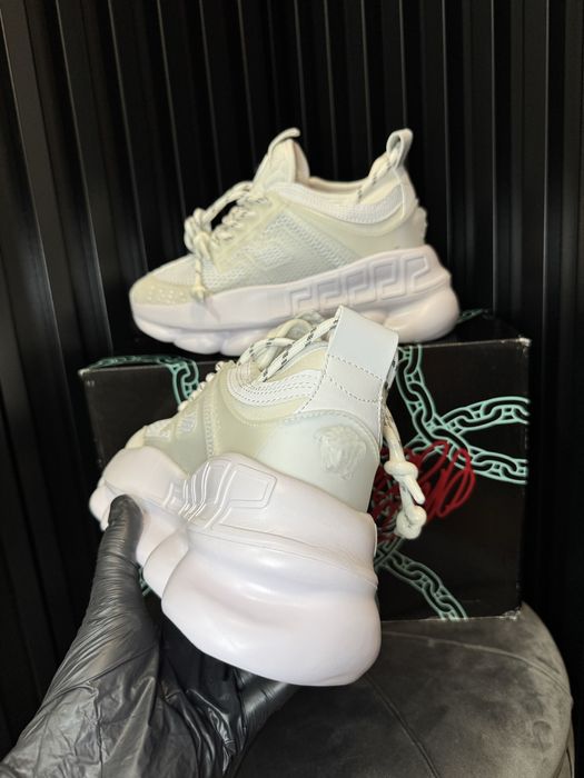 37-43 Versace Chain Reaction Alb White