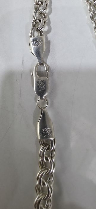 Серебряный тросс