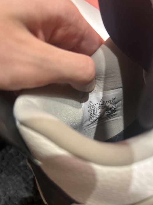 Jordan 4 retro millitary black