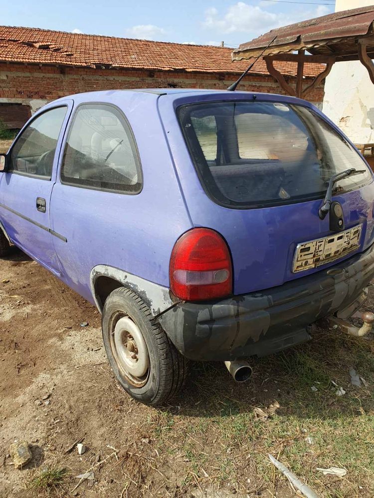 Opel Corsa B 1.2 - НА ЧАСТИ