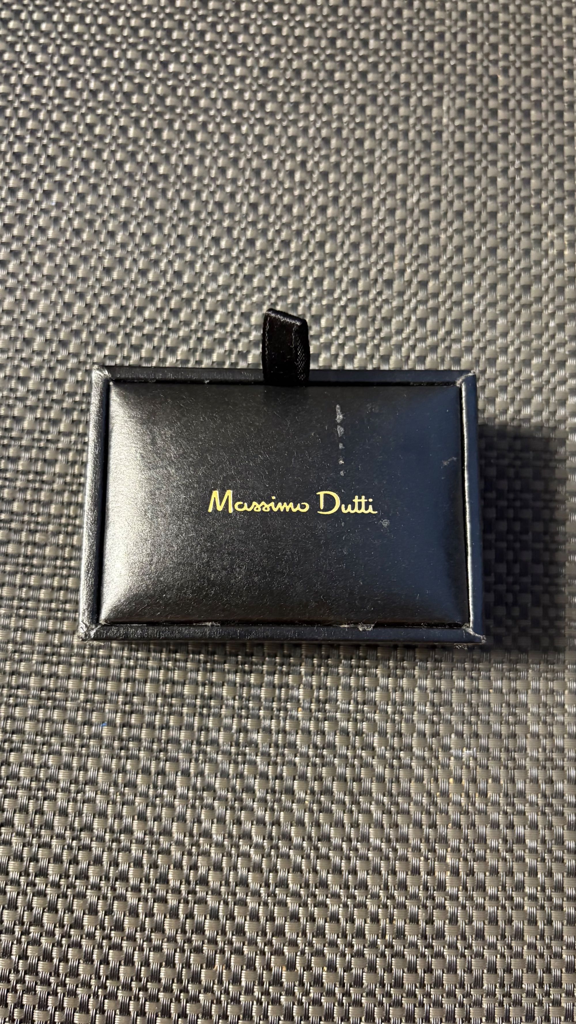 Ръкавели Massimo Dutti/Desizo Monni