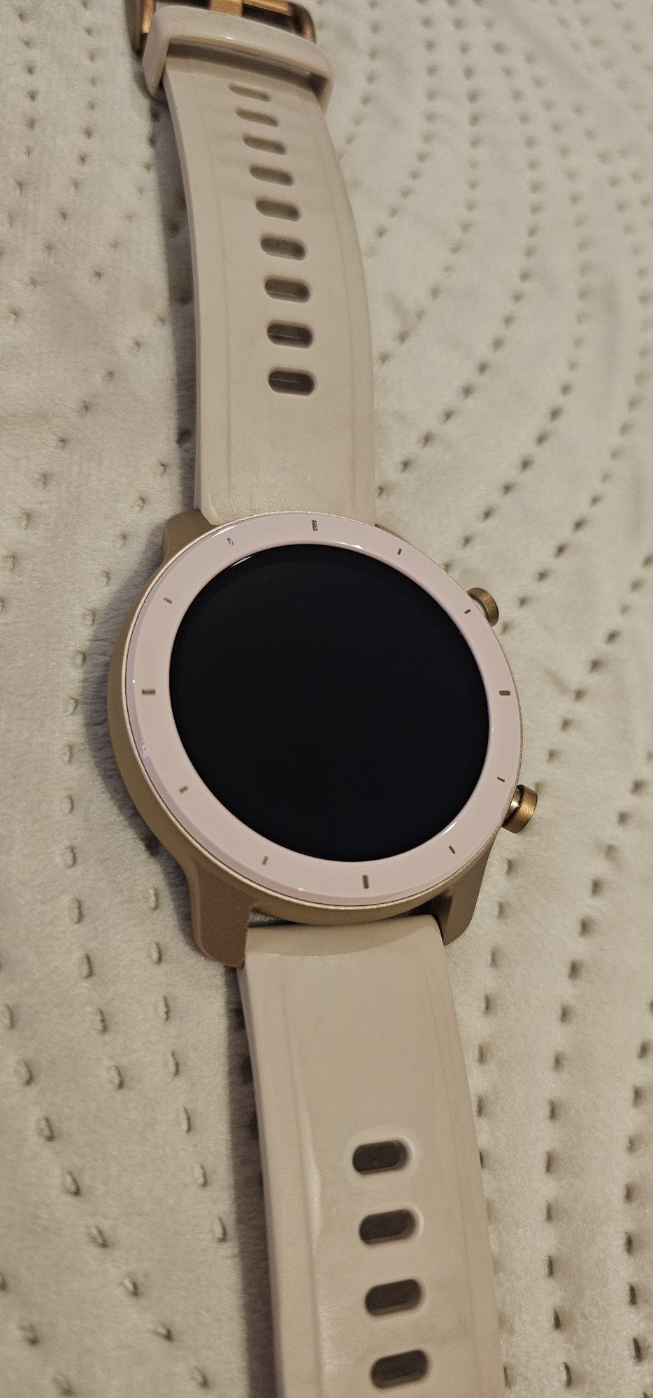 Смарт часовник Amazfit GTR pink