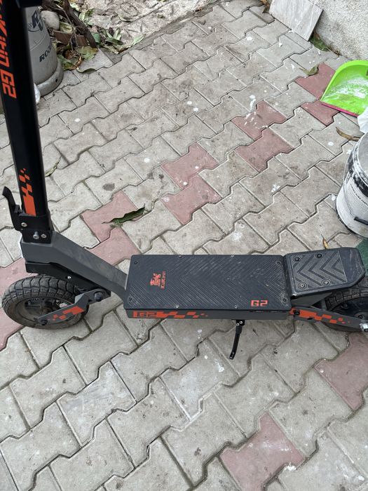 Trotineta kukirin g2