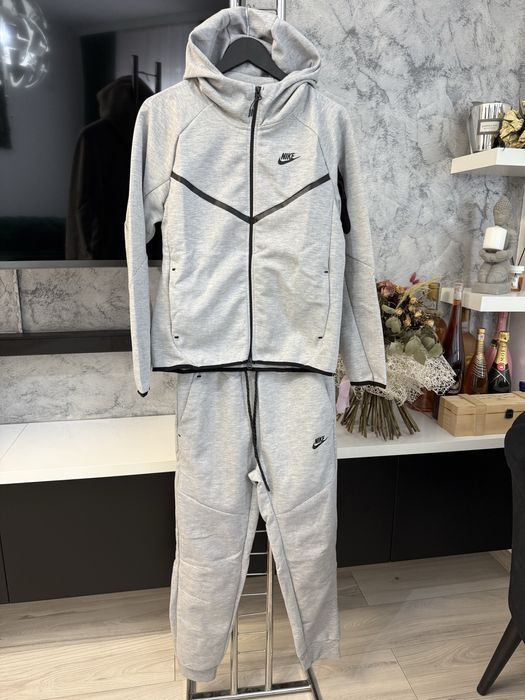 ‼️Trening barbati NIKE TECH FLEECE, Calitate deluxe‼️