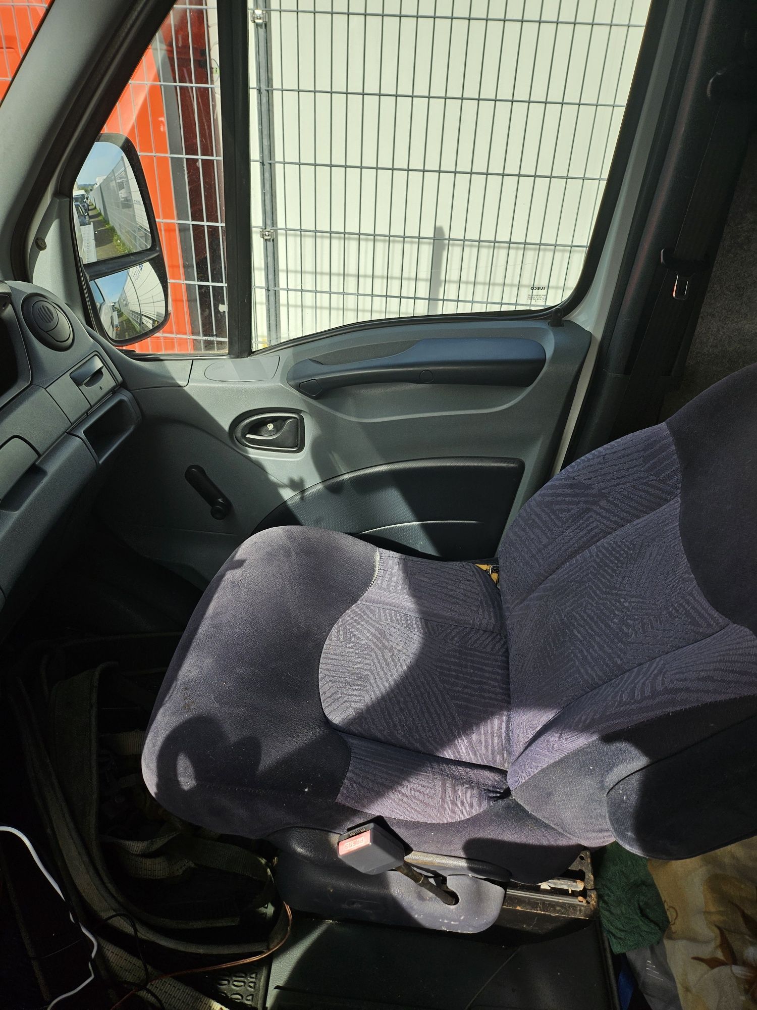 Iveco 35-18. 3.0литра -180 коня