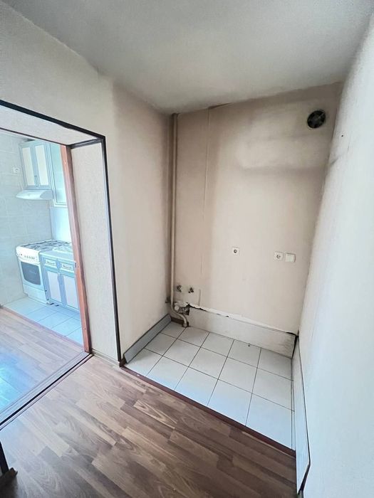 Чилонзор-26кв 4/3/5/балкон 2*6/Кирпичный дом Срочно Сотилади