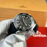 omega seamaster planetocean silver black