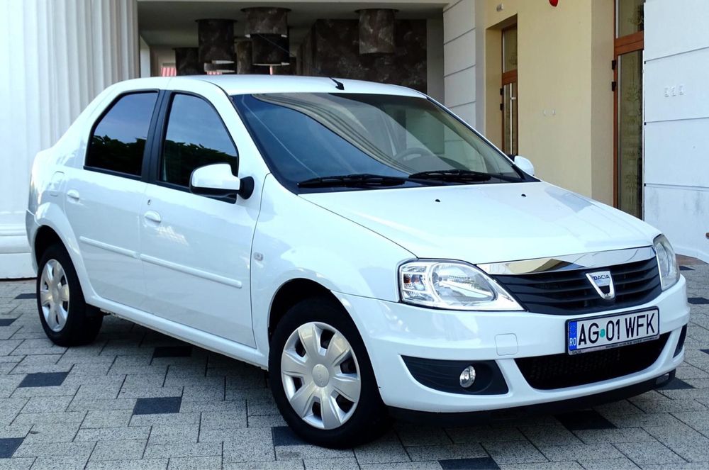 Logan 1.6 cu GPL 2012 eur5 84.000km Bleak Line