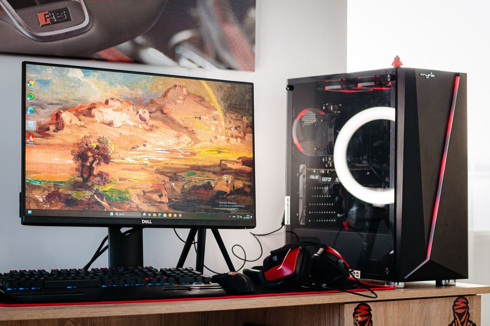 Vând monitor Dell