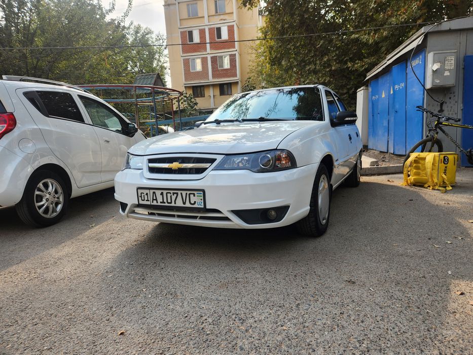 Nexia 2 1.6 lux kansaner