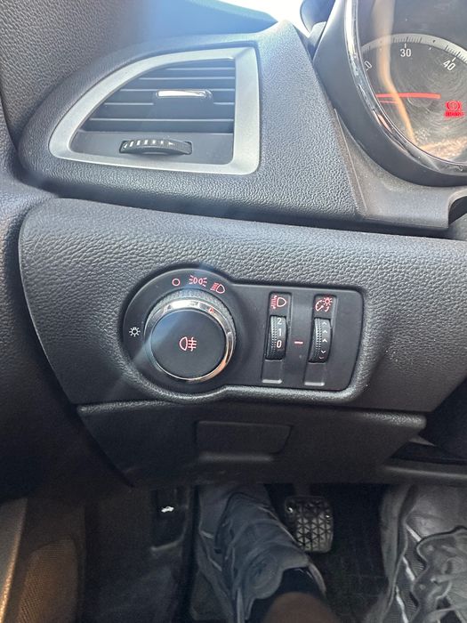 Astra J 2011 1.7 d