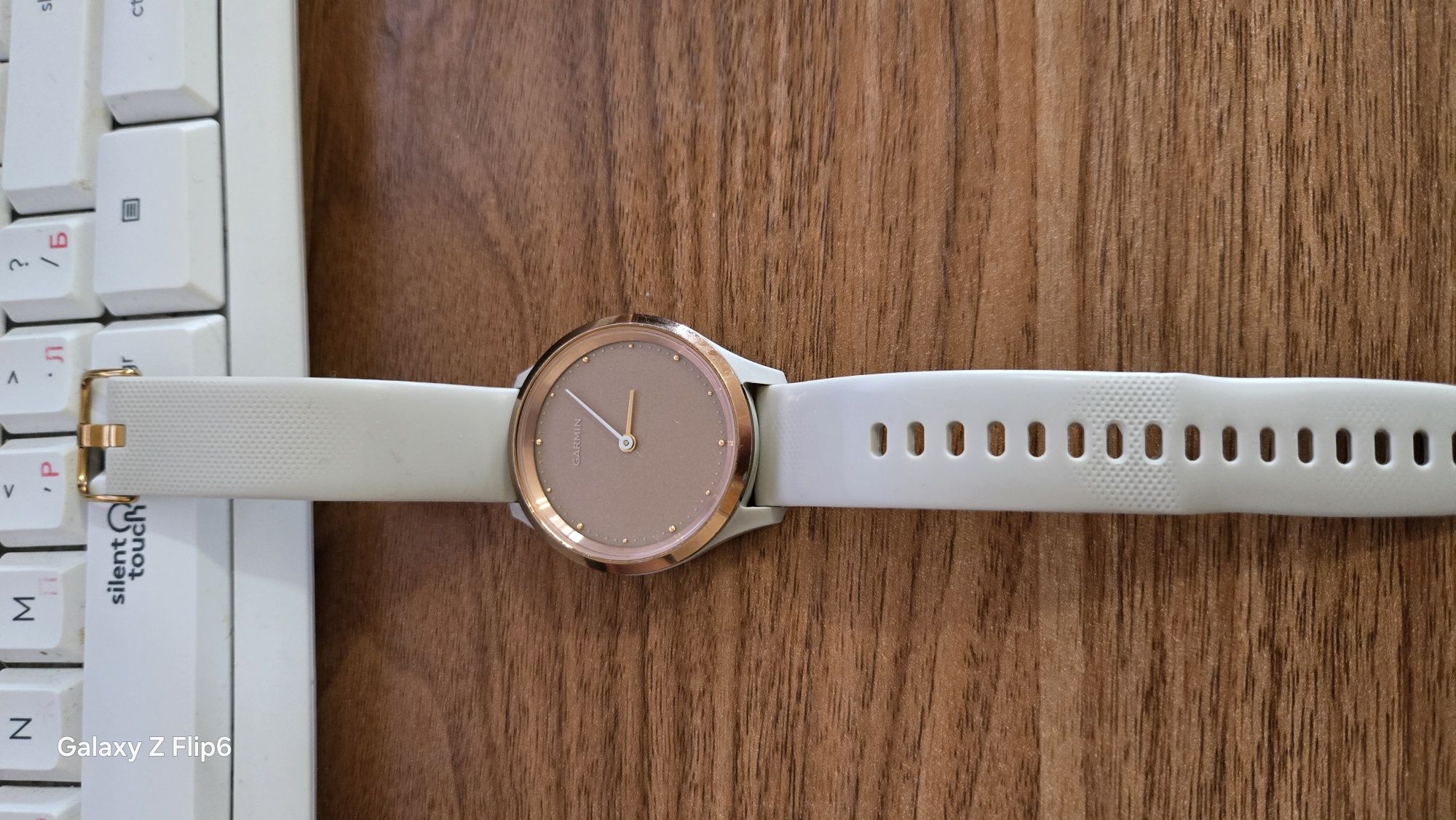 Garmin vivomove 3s