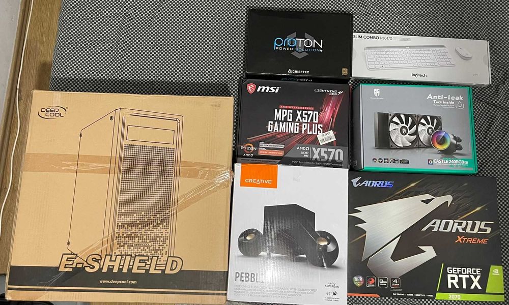 Vand sistem complet pentru editare video, proiectare 3D si randare