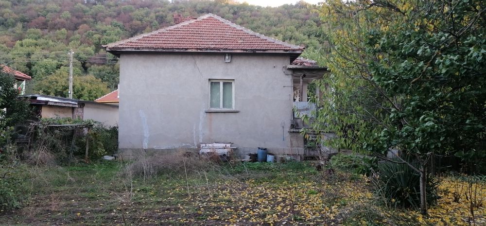 Продава се Къща в с. Биволаре, Област Плевен - 96 кв.м за 159 €/кв.м - Снимка #1