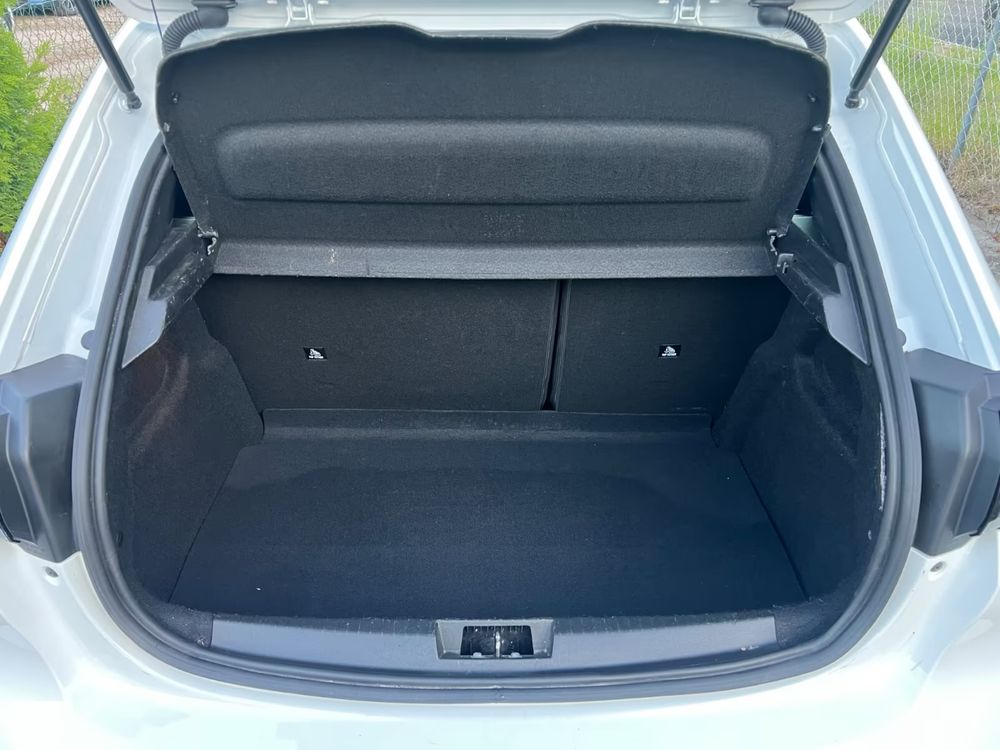 Dezmembrez Peugeot 208 2019-2025, 1.2 benzina NH05, cutie automata