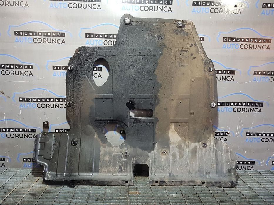 Scut motor Kia Sorento II 2.2 D 2009 - 2015 (692)