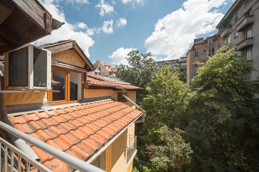 Дава се под наем Къща в София, Център - 304 кв.м за 2800 € - Снимка #3