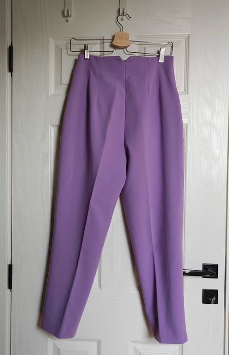 Лилав панталон с висока талия