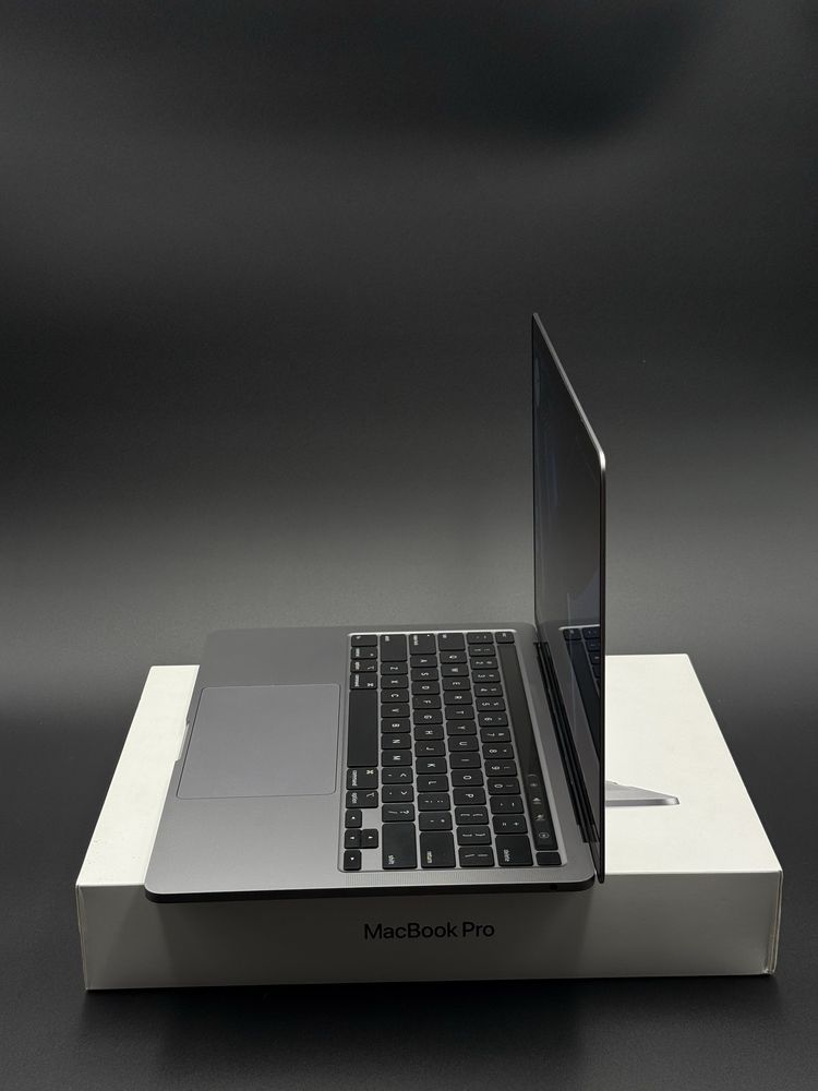 Продаётся MacBook Pro 2020 (Core i5, 8/256)