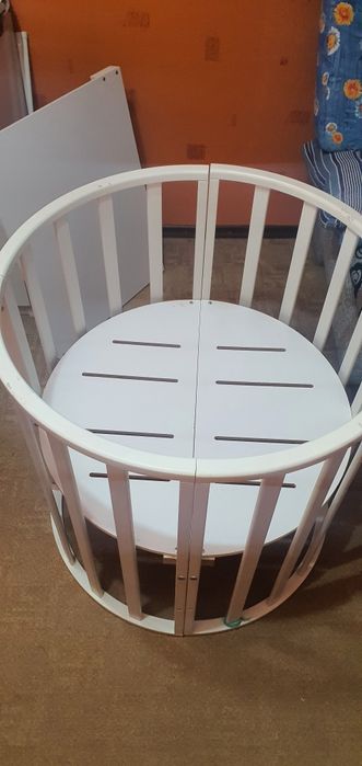 Продам детскую кроватку