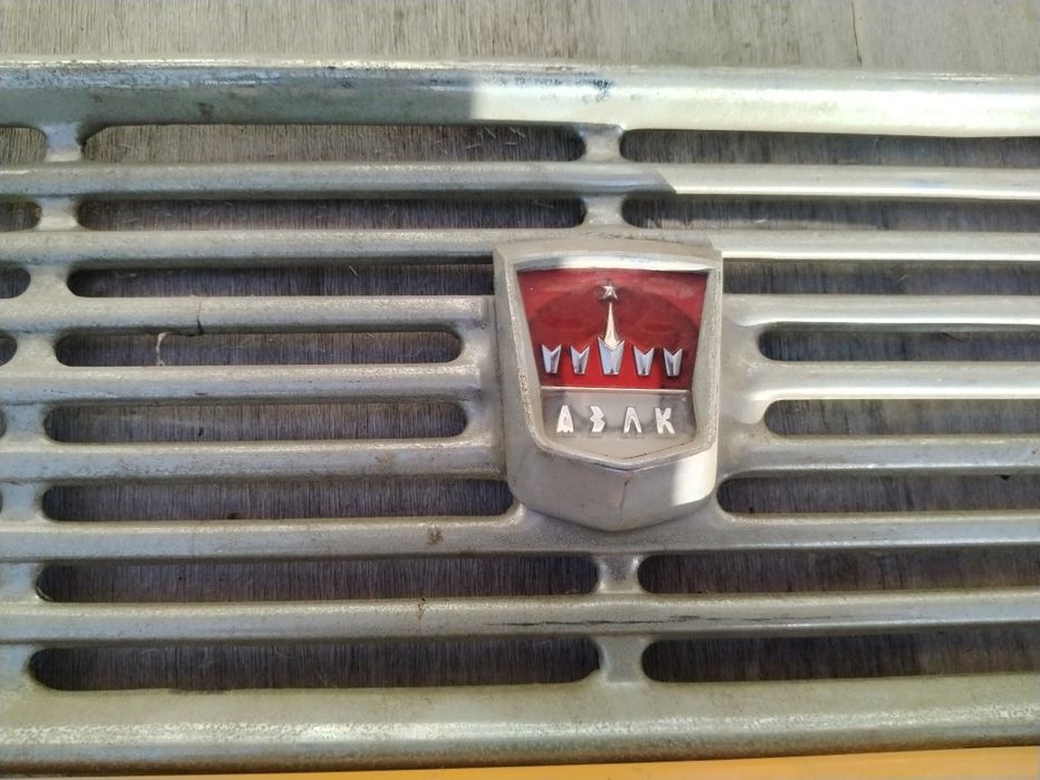 Предна решетка за Москвич 408