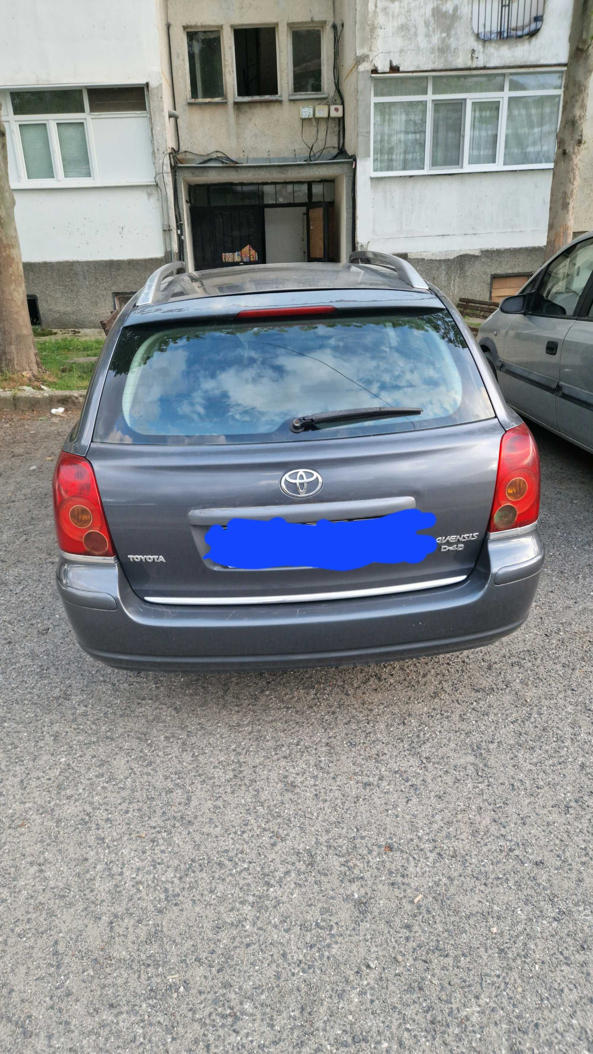 Toyota Avensis 2.2 150 кс 2005г.