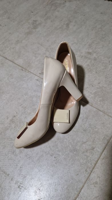 Туфли женские по