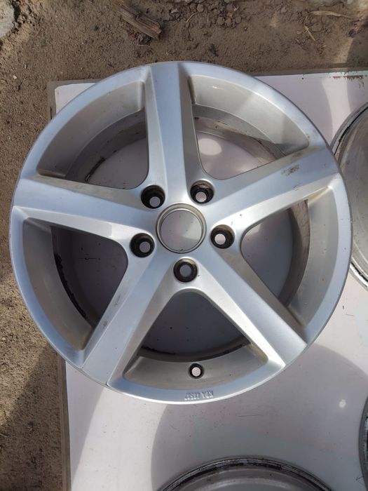 Vând Jante 5x112 R16