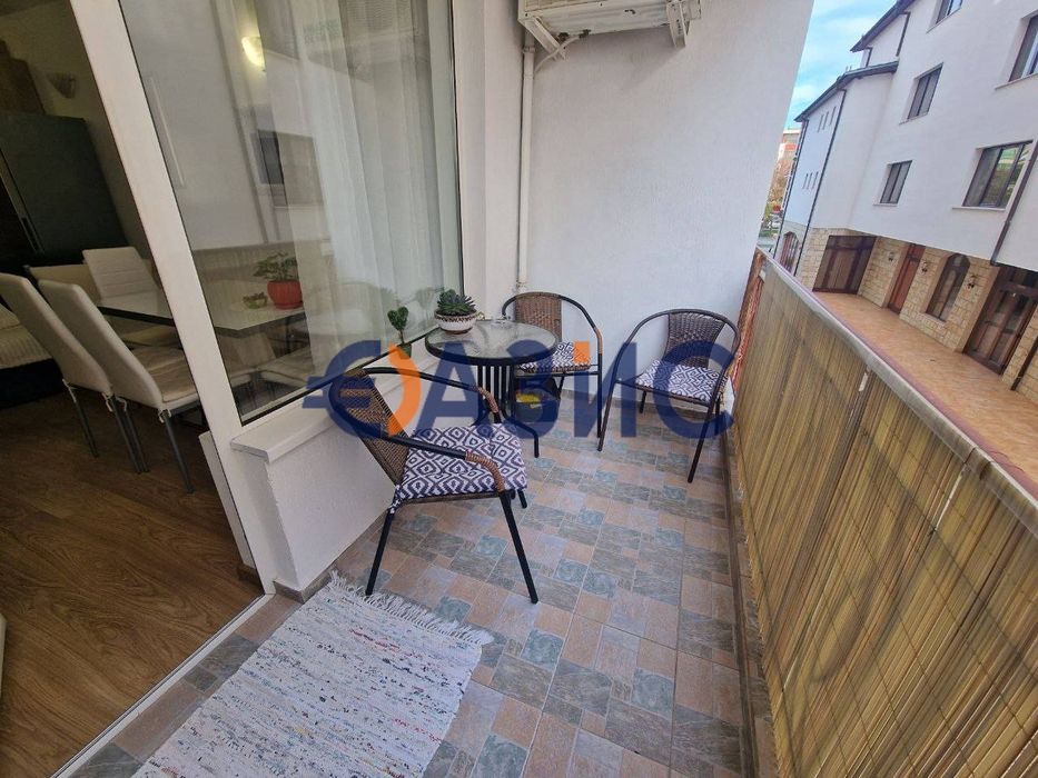 Продава се Тристаен апартамент в к.к. Слънчев бряг - 61 кв.м за 920 €/кв.м - Снимка #10