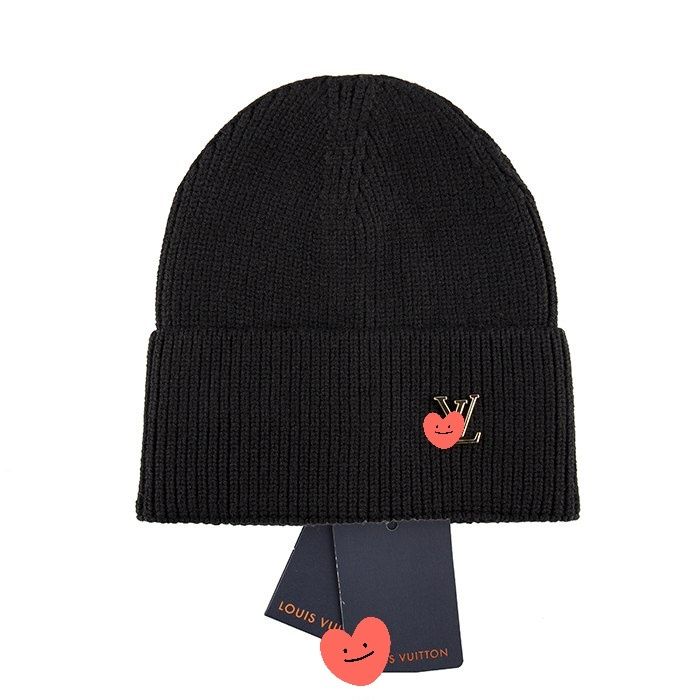 Зимна шапка Louis Vuitto..