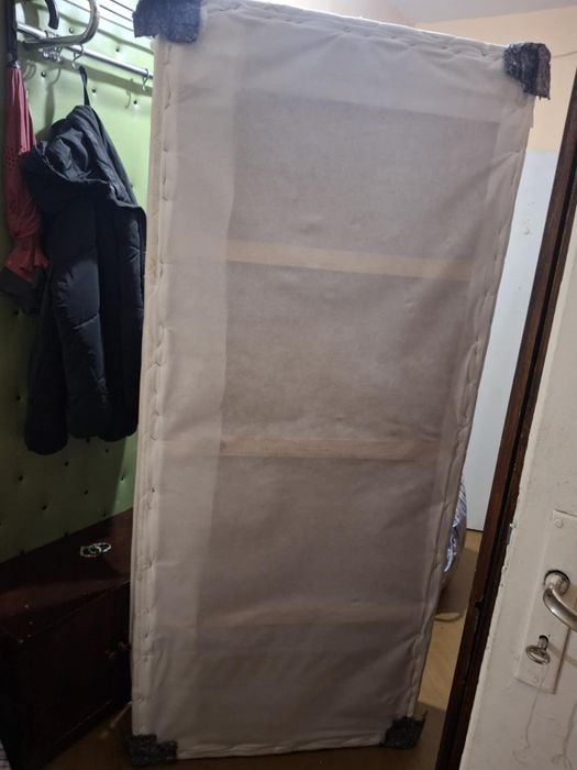 Два единични матраци